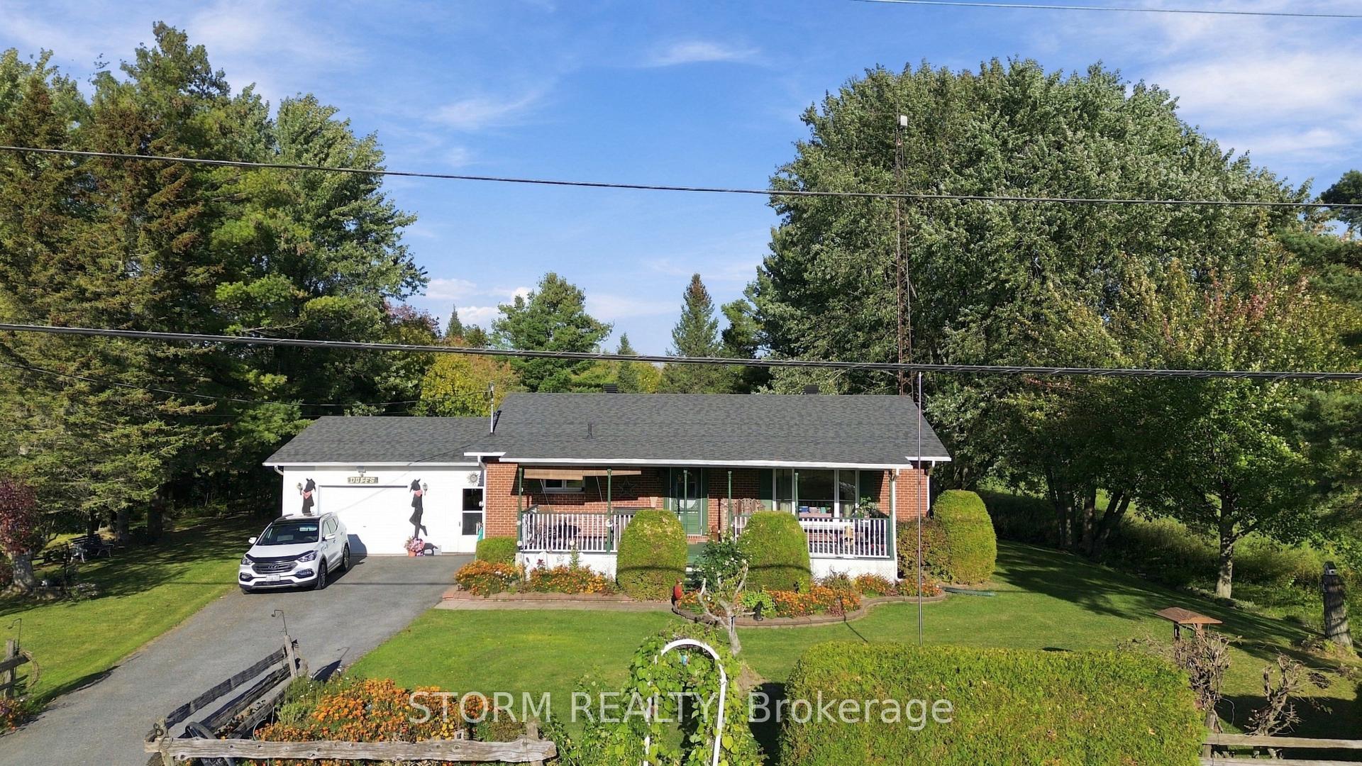 Photo 2 of 3947 County 12 Road, South Stormont, South Stormont (Osnabruck) Twp — HOMEH