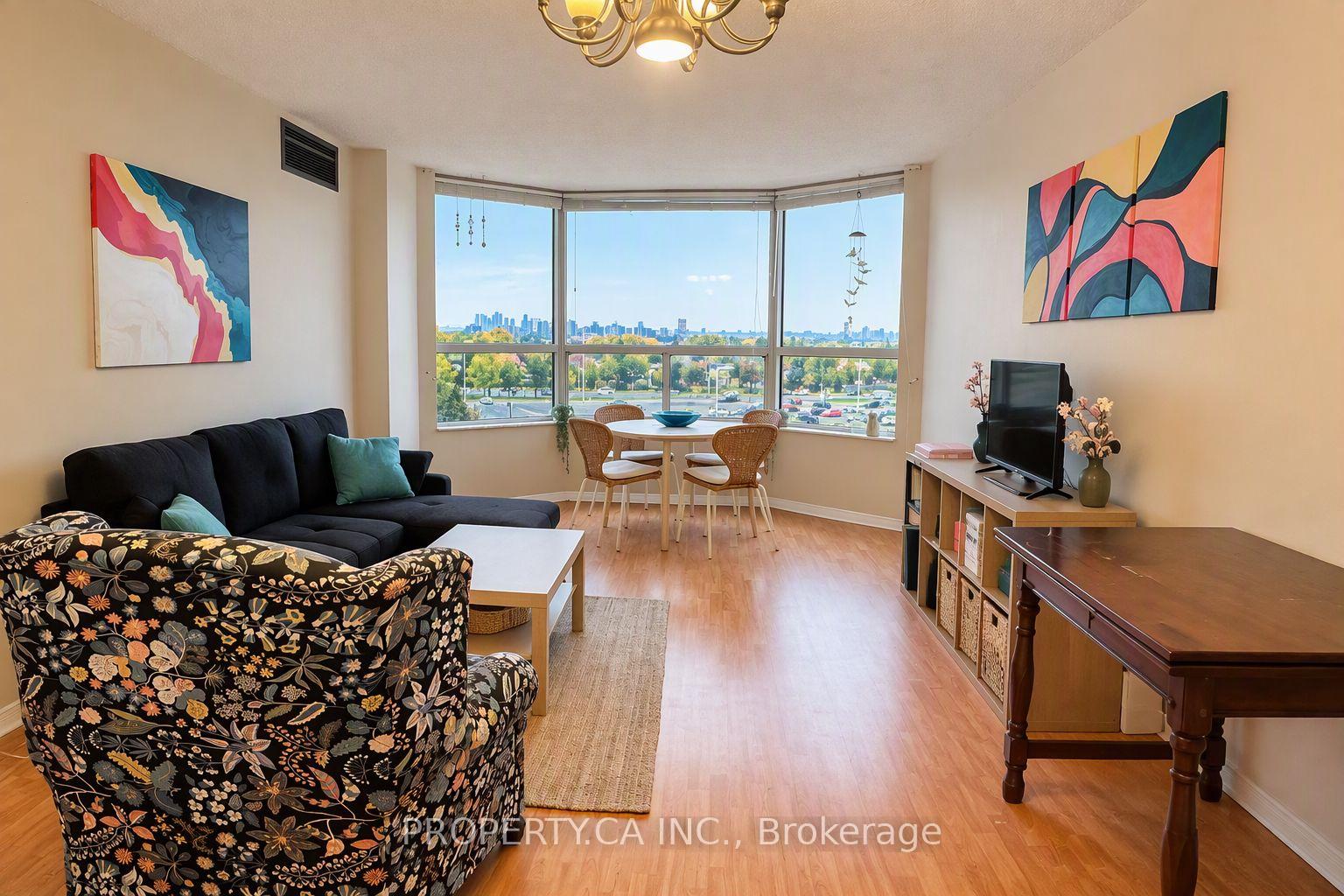 Photo 4 of Unit 514, 6 Humberline Drive, Etobicoke, West Humber-Clairville — HOMEH