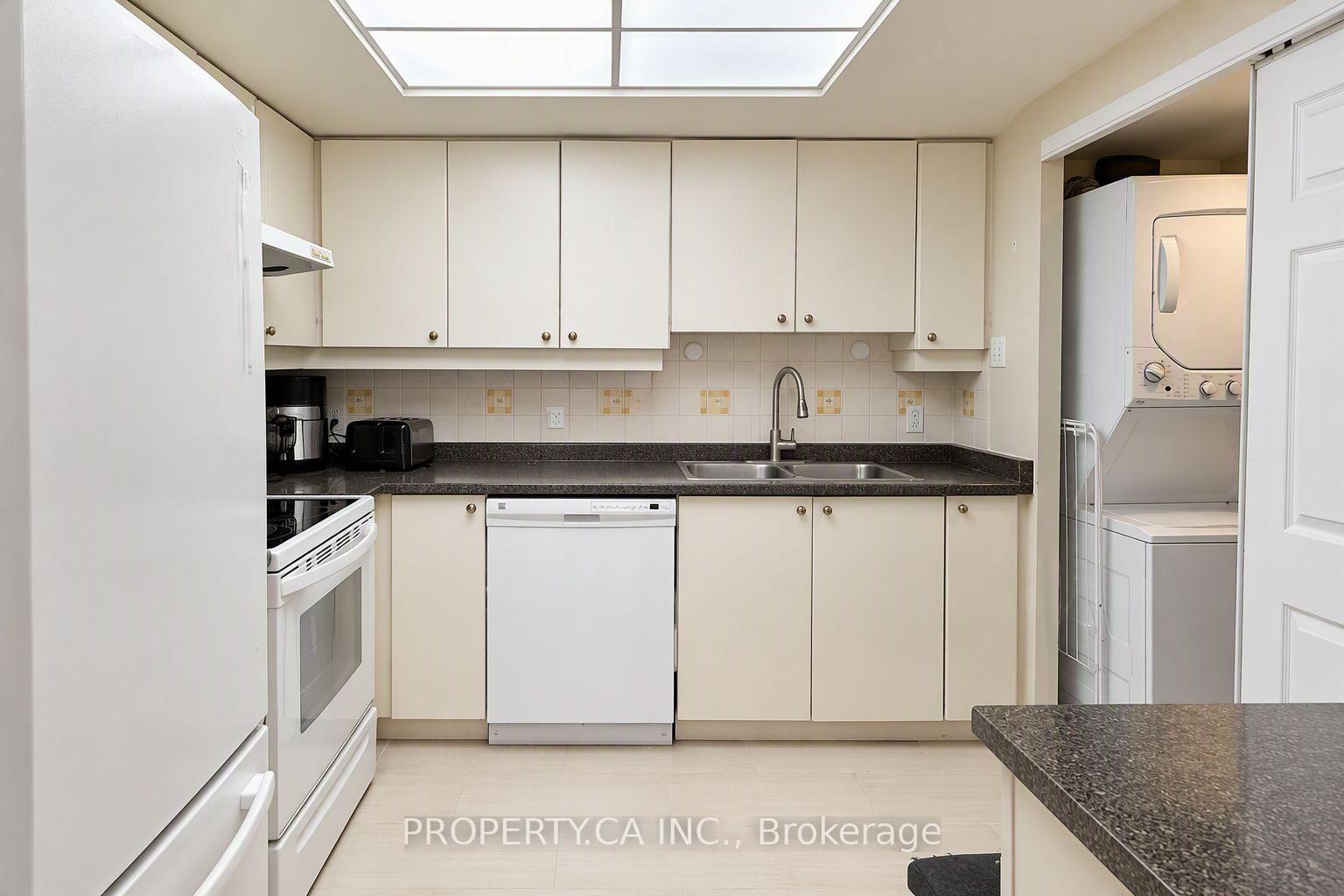 Photo 10 of Unit 514, 6 Humberline Drive, Etobicoke, West Humber-Clairville — HOMEH