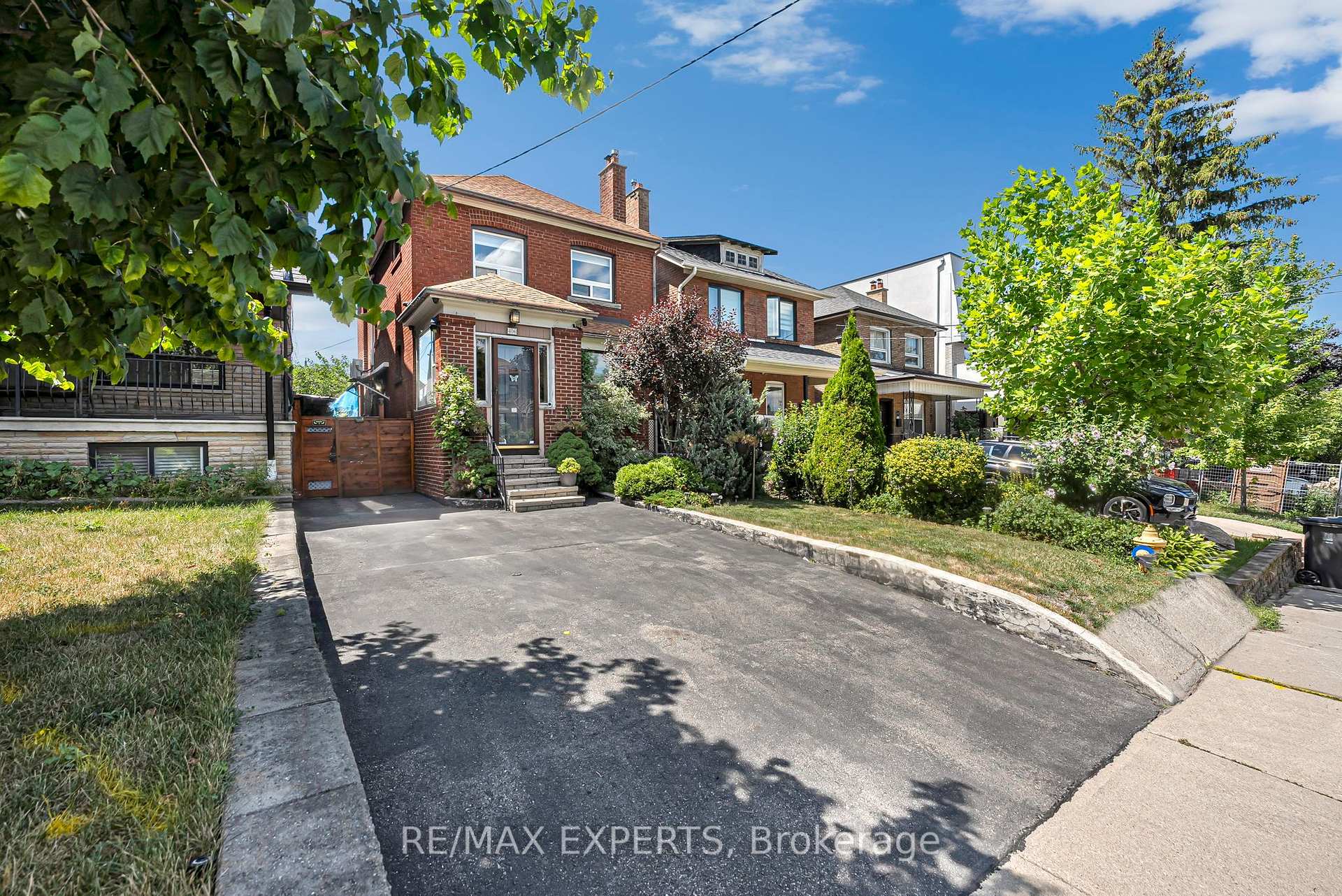 Photo of 406 Lauder Avenue
