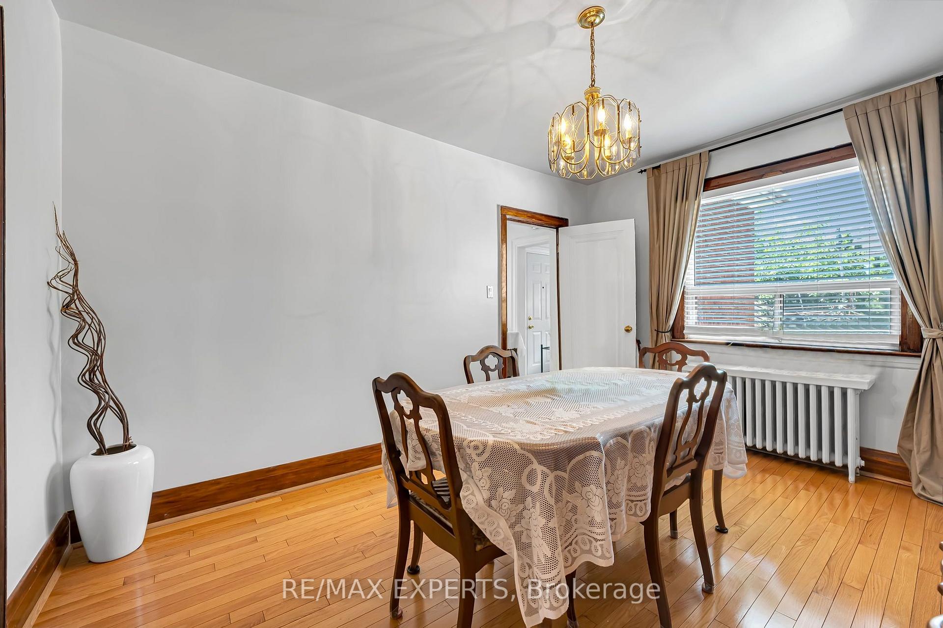 Photo 5 of 406 Lauder Avenue, Toronto, Oakwood Village — HOMEH