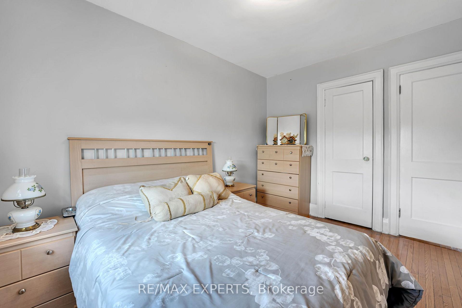 Photo 22 of 406 Lauder Avenue, Toronto, Oakwood Village — HOMEH