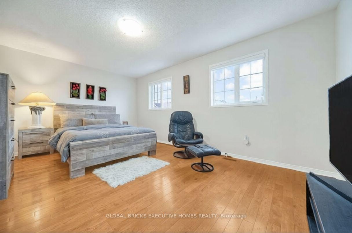 Photo 6 of 101 Albright Road, Brampton, Fletcher's Creek Village — HOMEH
