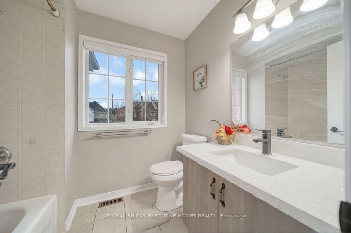 Photo 9 of 101 Albright Road, Brampton, Fletcher's Creek Village — HOMEH