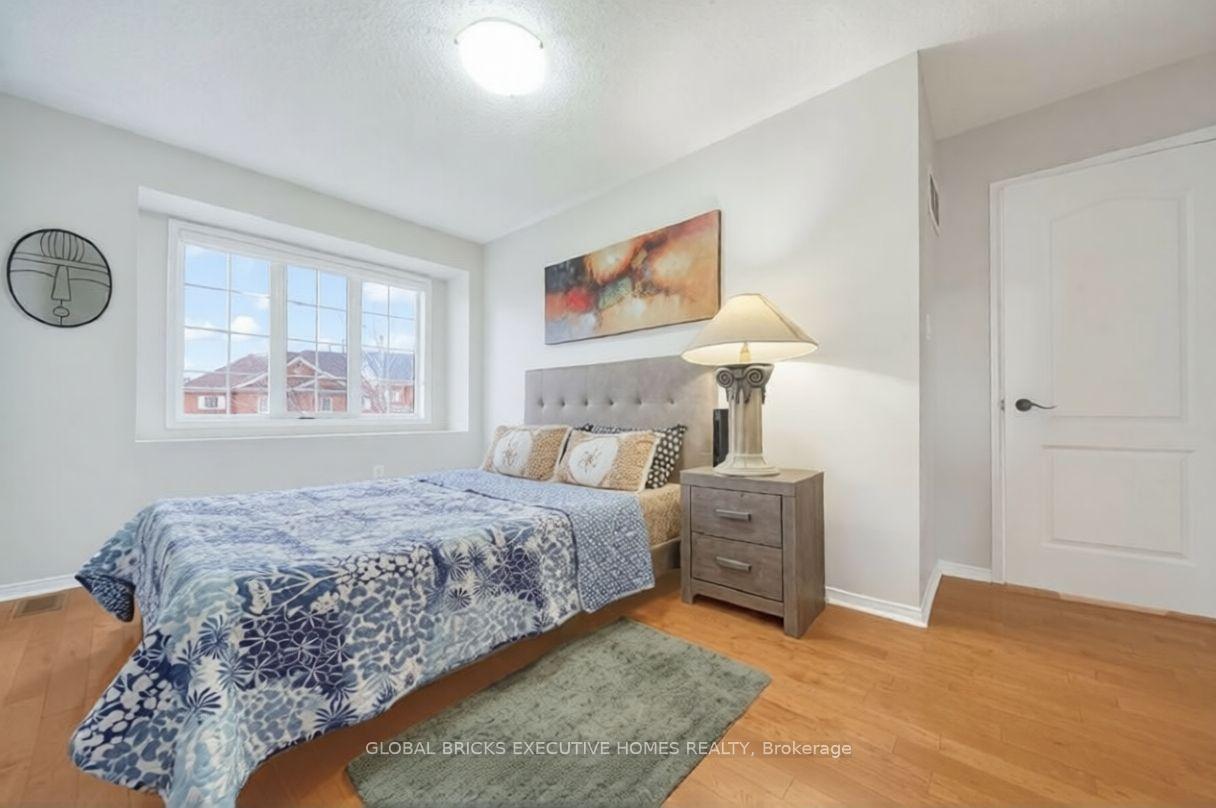 Photo 10 of 101 Albright Road, Brampton, Fletcher's Creek Village — HOMEH