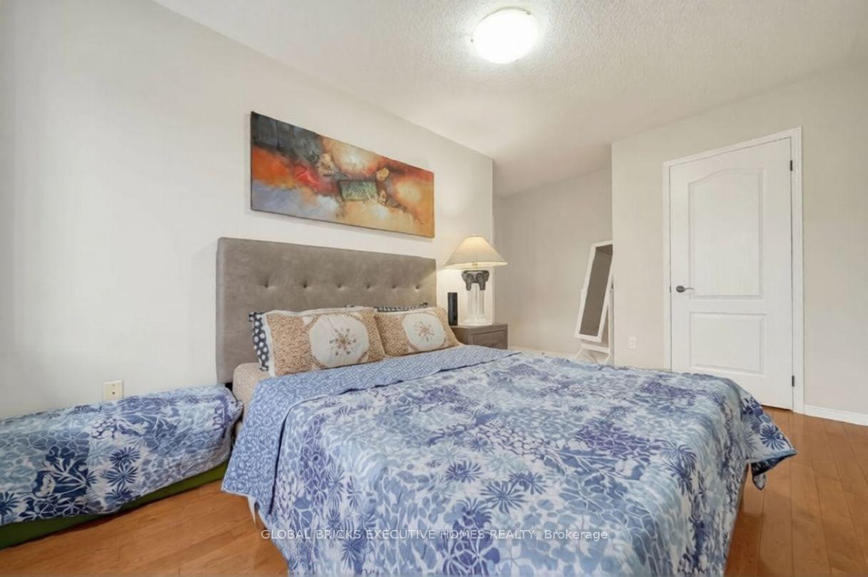 Photo 11 of 101 Albright Road, Brampton, Fletcher's Creek Village — HOMEH