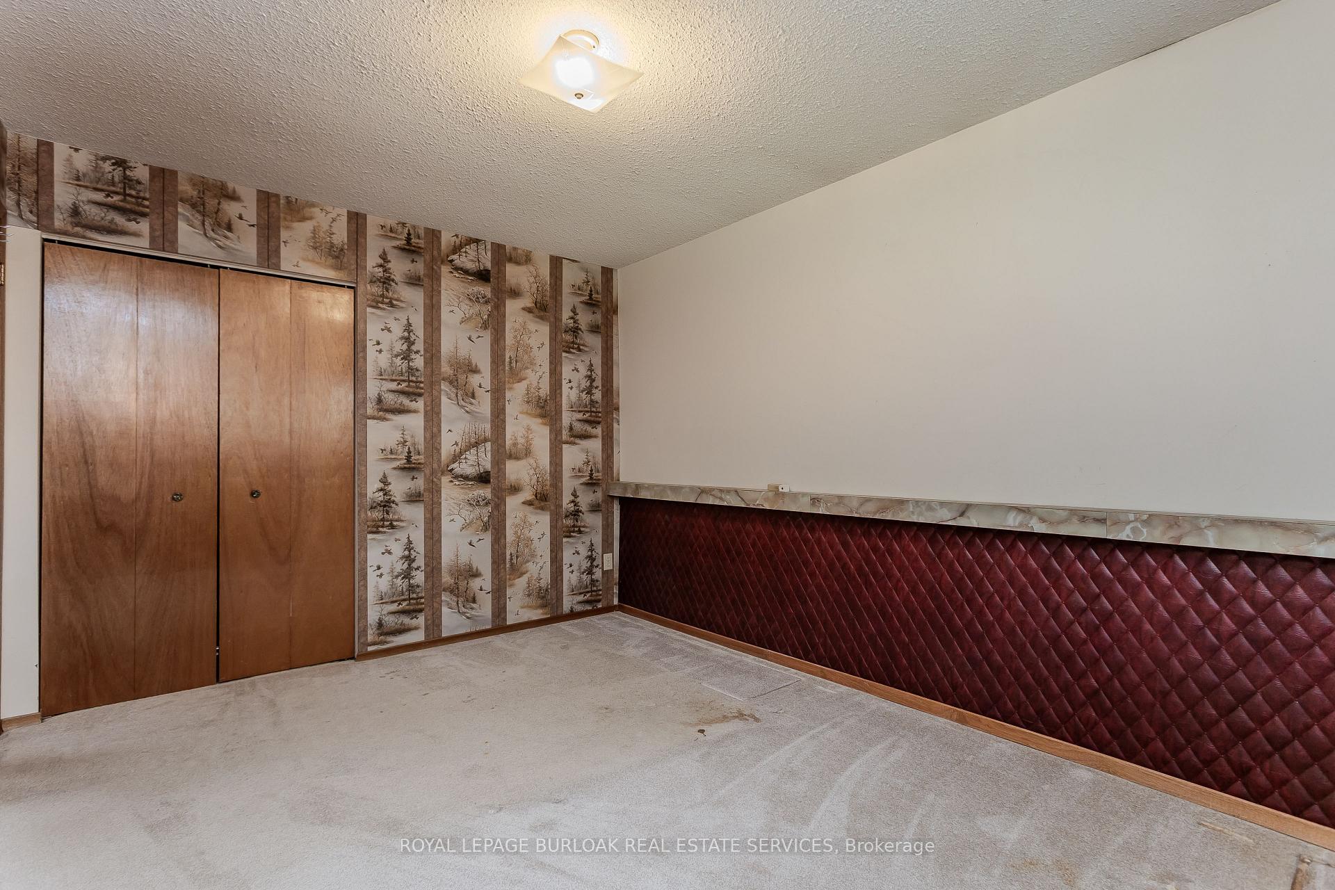 Photo 20 of 353 Enfield Road, Burlington, LaSalle — HOMEH
