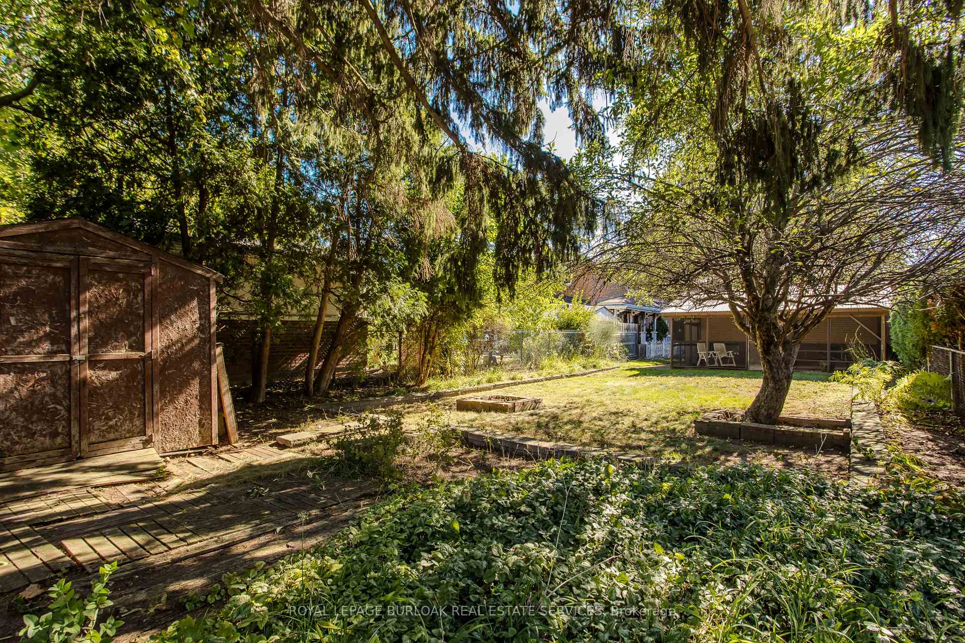 Photo 37 of 353 Enfield Road, Burlington, LaSalle — HOMEH