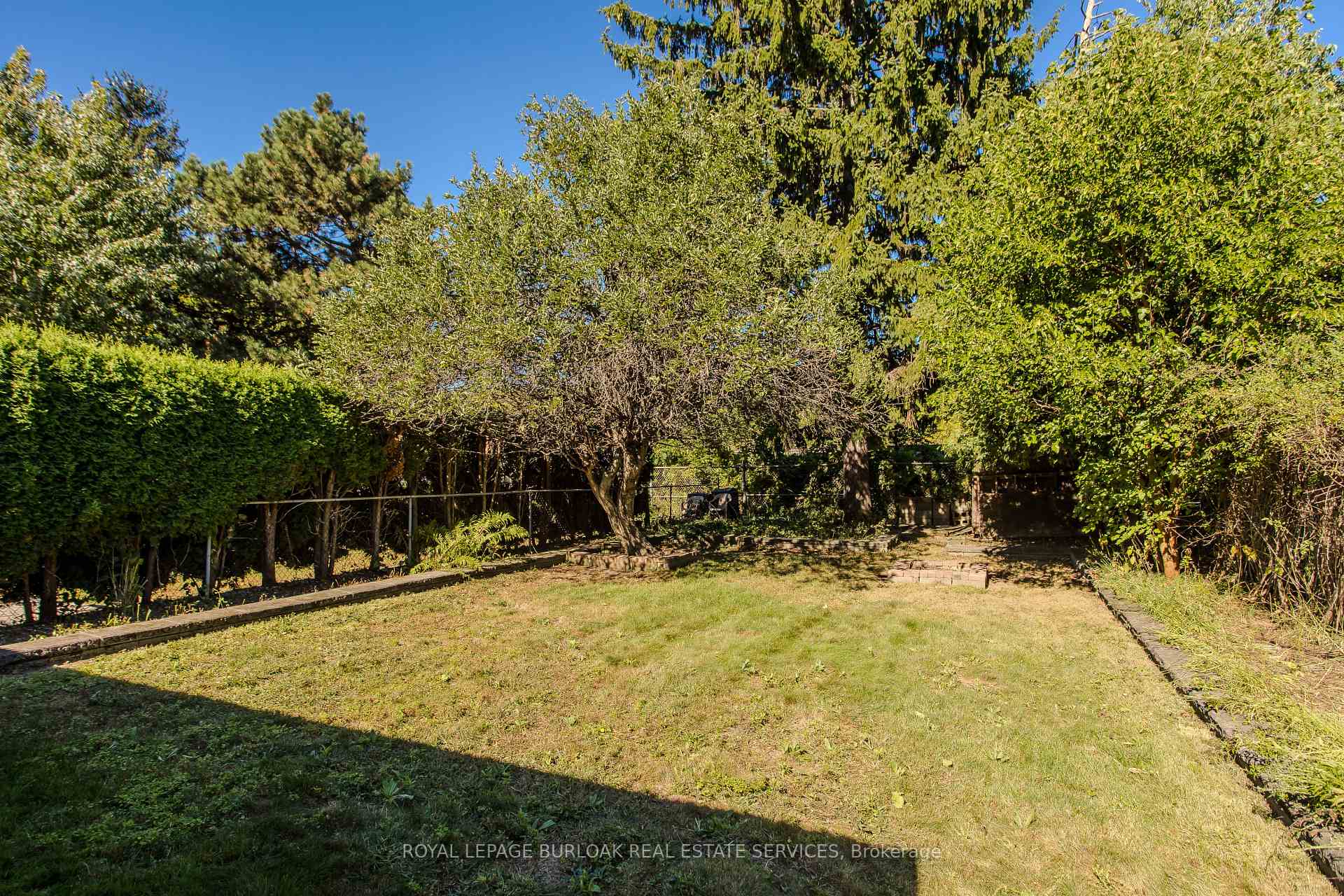 Photo 38 of 353 Enfield Road, Burlington, LaSalle — HOMEH