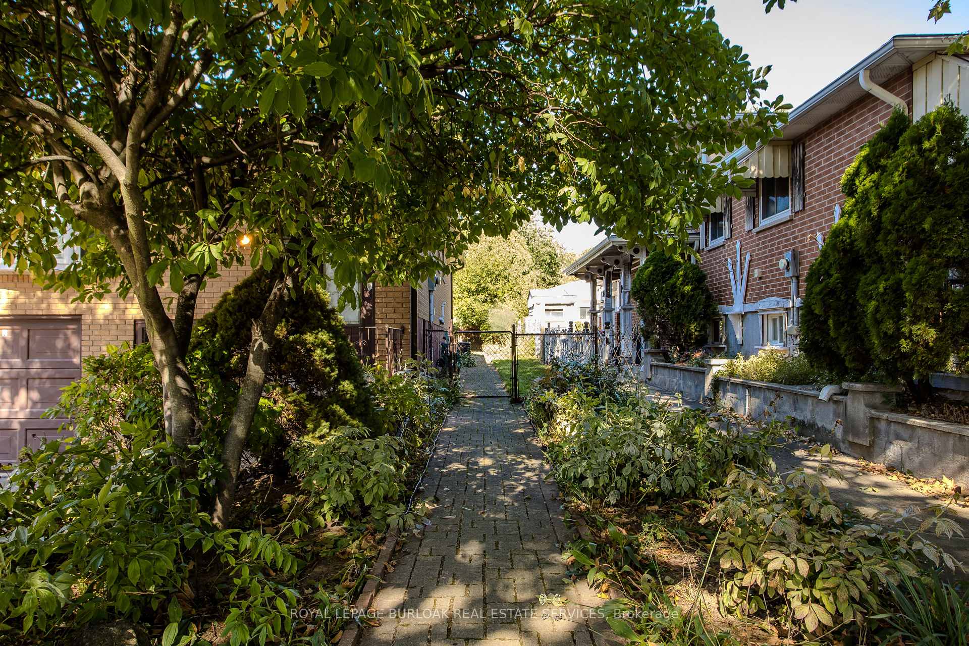 Photo 39 of 353 Enfield Road, Burlington, LaSalle — HOMEH