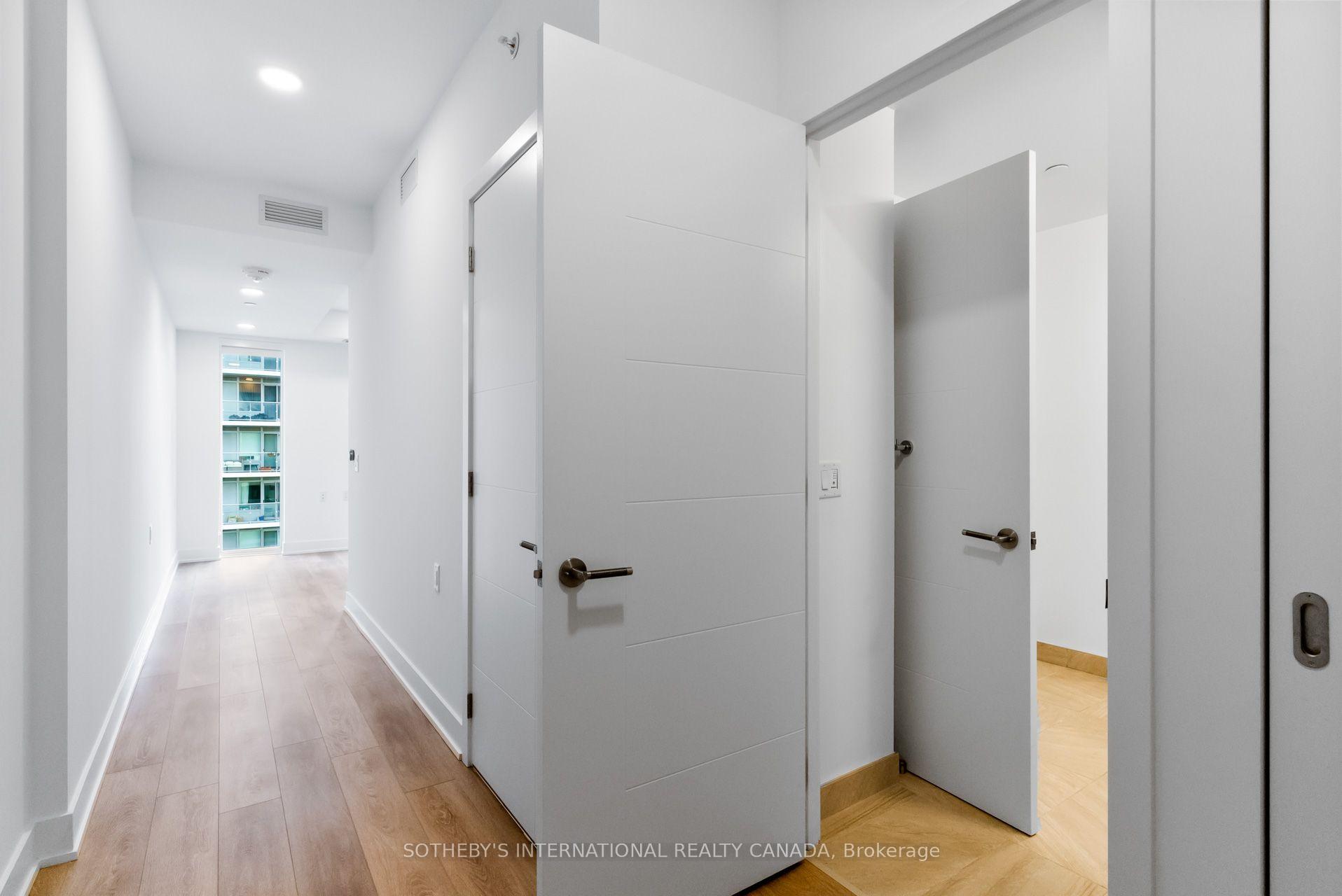 Photo 2 of Unit PH06, 200 Redpath Avenue, Toronto, Mount Pleasant East — HOMEH