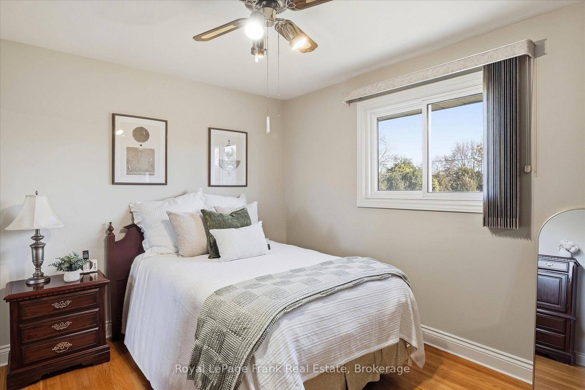Photo 15 of 362 Simons Avenue, Peterborough, Northcrest Ward 5 — HOMEH
