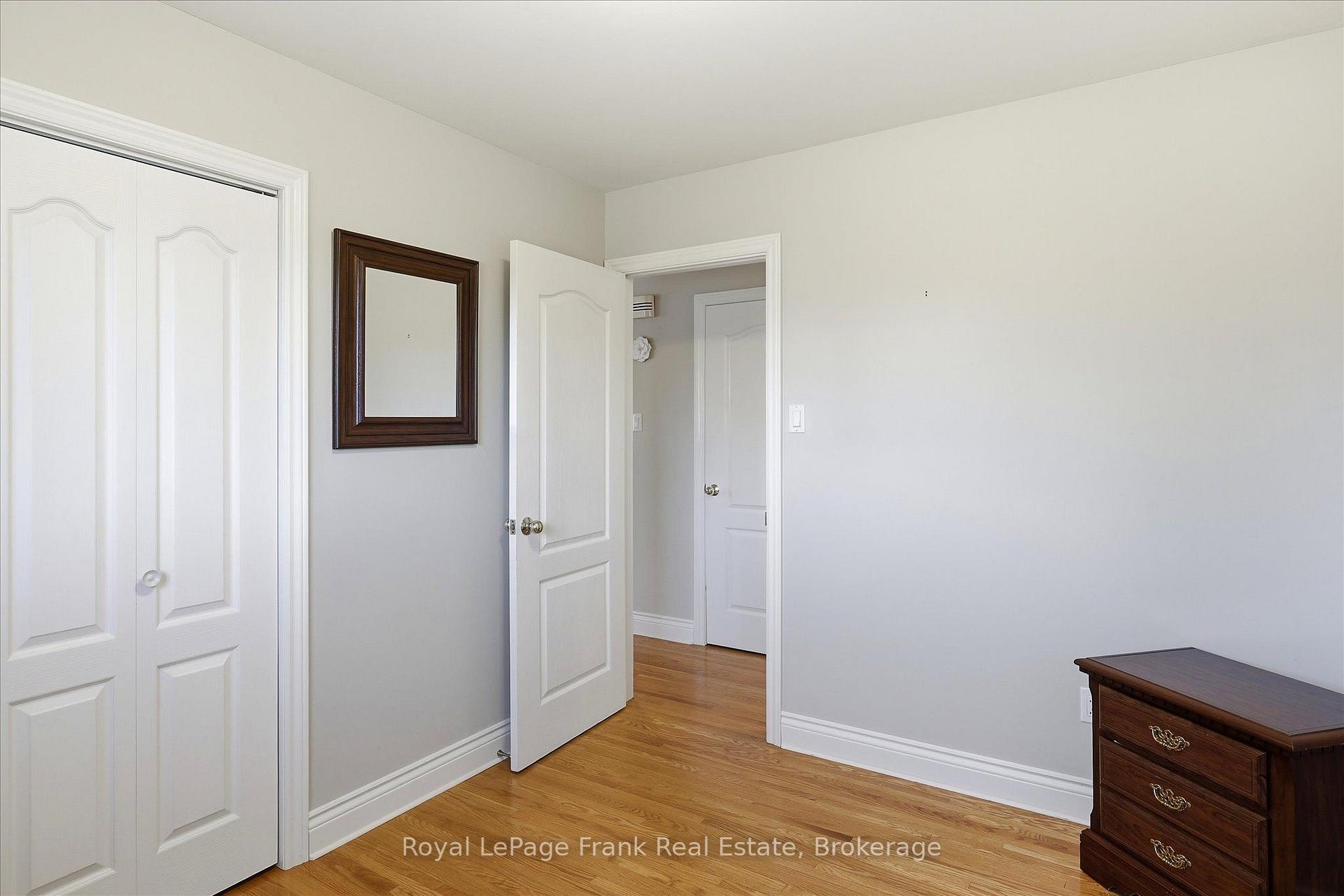 Photo 22 of 362 Simons Avenue, Peterborough, Northcrest Ward 5 — HOMEH