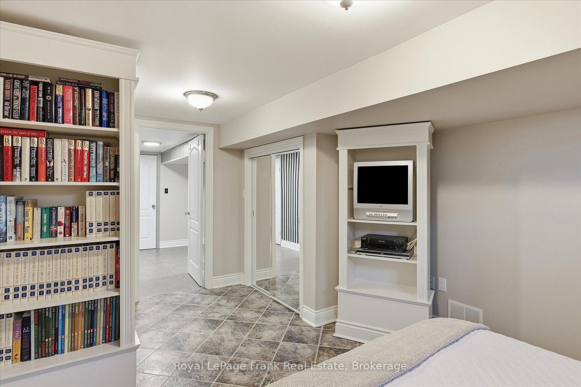 Photo 28 of 362 Simons Avenue, Peterborough, Northcrest Ward 5 — HOMEH