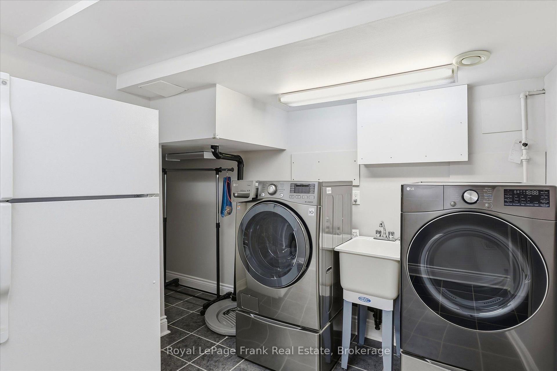 Photo 29 of 362 Simons Avenue, Peterborough, Northcrest Ward 5 — HOMEH