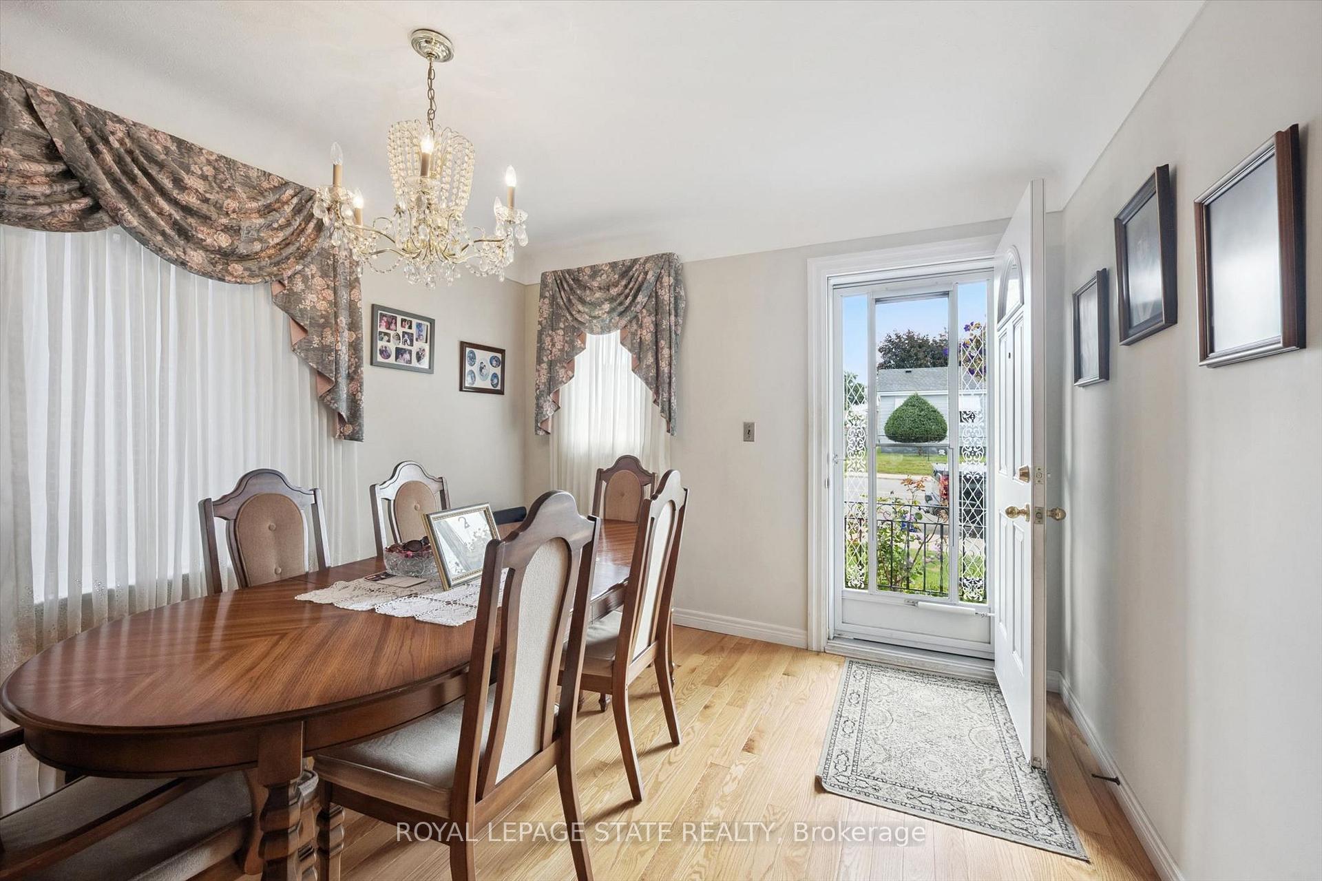 Photo 6 of 1873 Main Street E, Hamilton, McQuesten — HOMEH