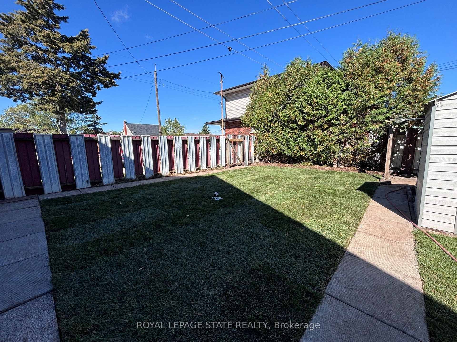Photo 33 of 1873 Main Street E, Hamilton, McQuesten — HOMEH