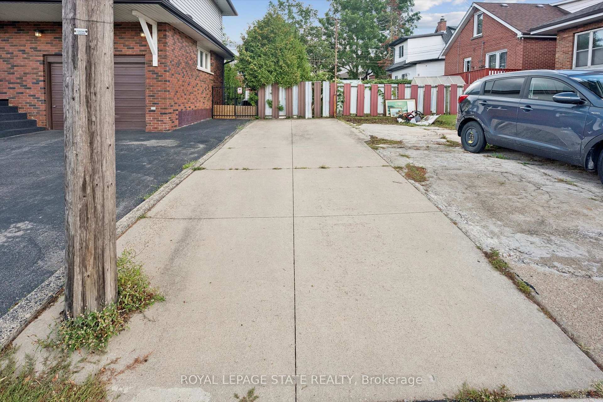 Photo 38 of 1873 Main Street E, Hamilton, McQuesten — HOMEH