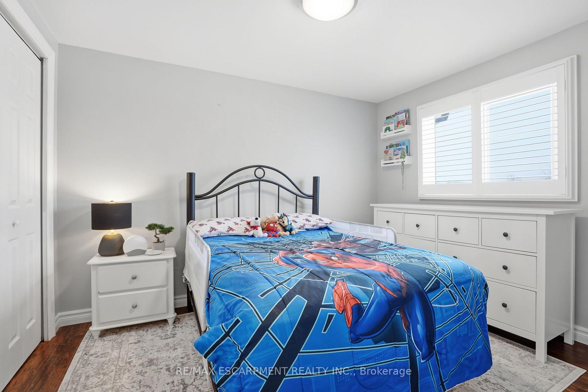 Photo 16 of 95 Chilton Drive, Hamilton, Stoney Creek Mountain — HOMEH
