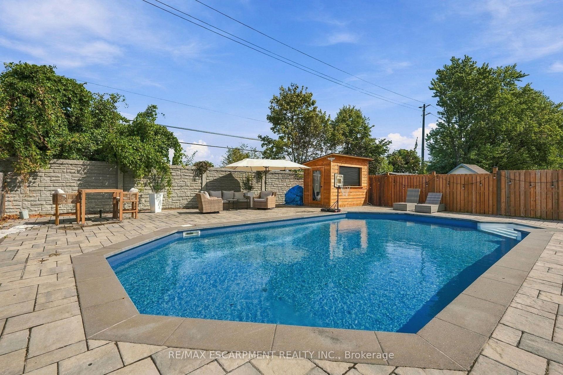 Photo 25 of 95 Chilton Drive, Hamilton, Stoney Creek Mountain — HOMEH