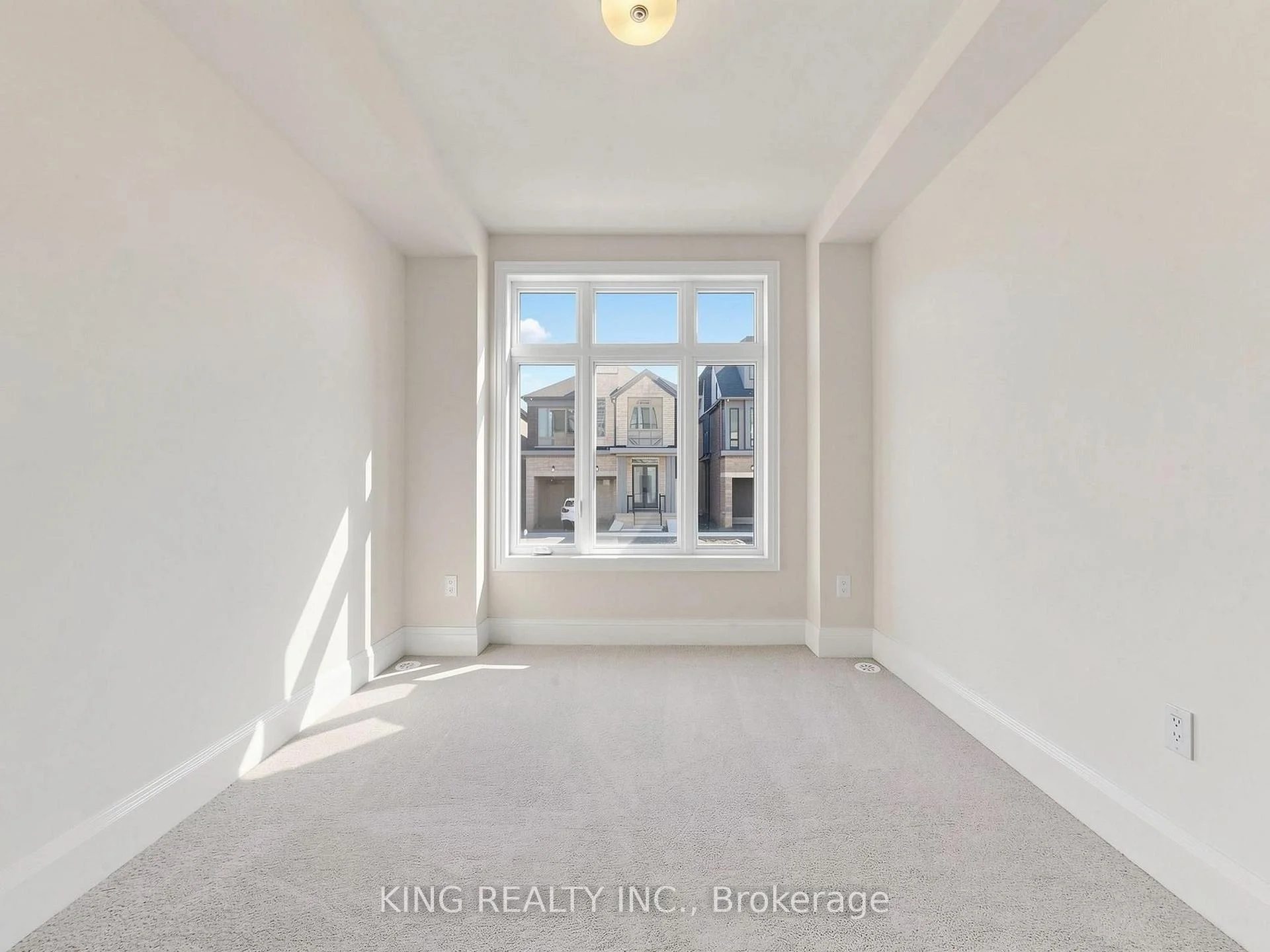 Photo 7 of 107 Jack Bowerbank Boulevard, Oakville, Glenorchy — HOMEH
