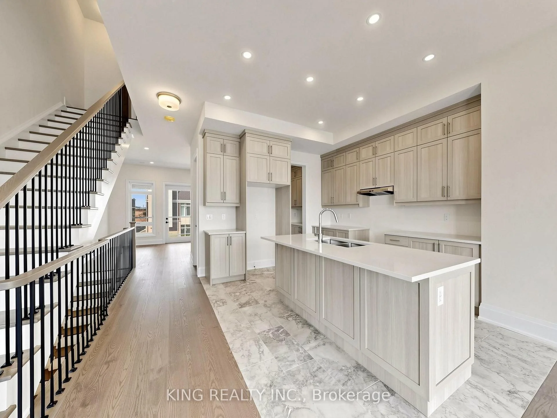 Photo 14 of 107 Jack Bowerbank Boulevard, Oakville, Glenorchy — HOMEH