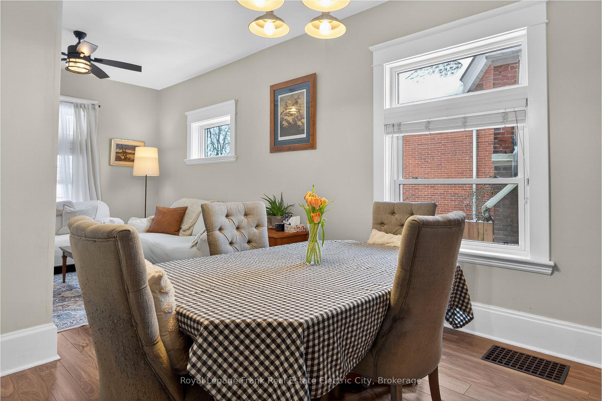Photo 7 of 647 Bethune Street, Peterborough, Town Ward 3 — HOMEH