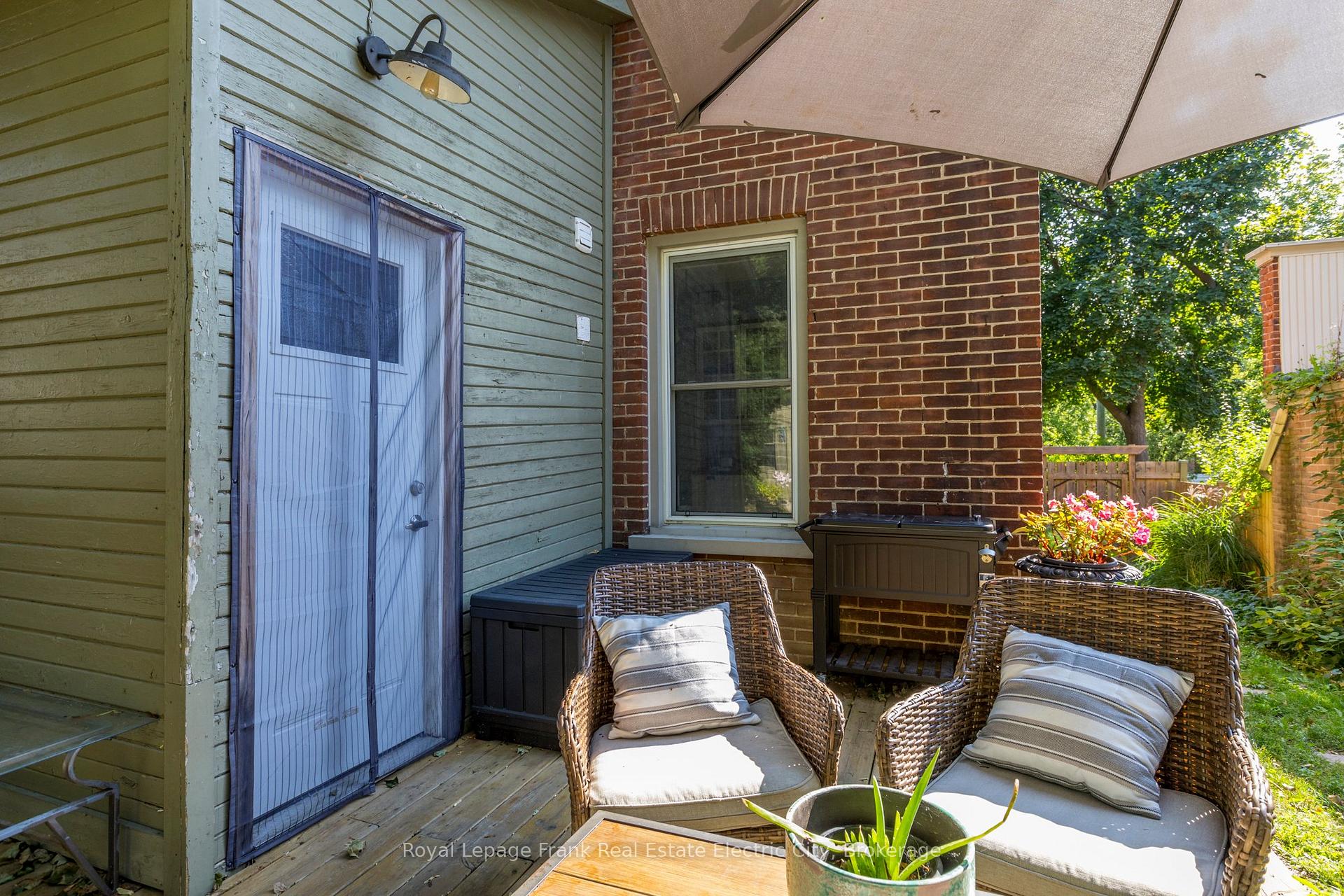 Photo 38 of 647 Bethune Street, Peterborough, Town Ward 3 — HOMEH