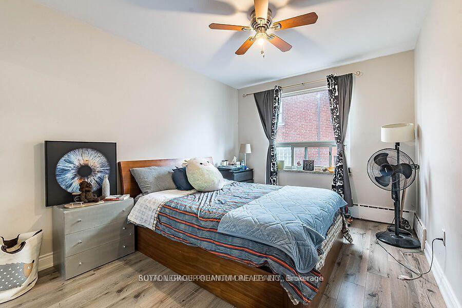 Photo 8 of Unit UPPER APT #2, 314 Lakeshore Road E, Mississauga, Port Credit — HOMEH