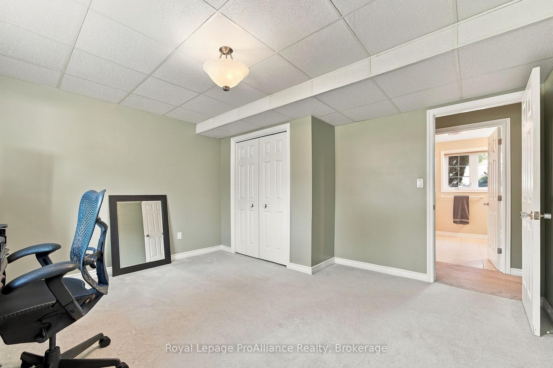 Photo 23 of 176 Ashley Street, Belleville, Thurlow Ward — HOMEH