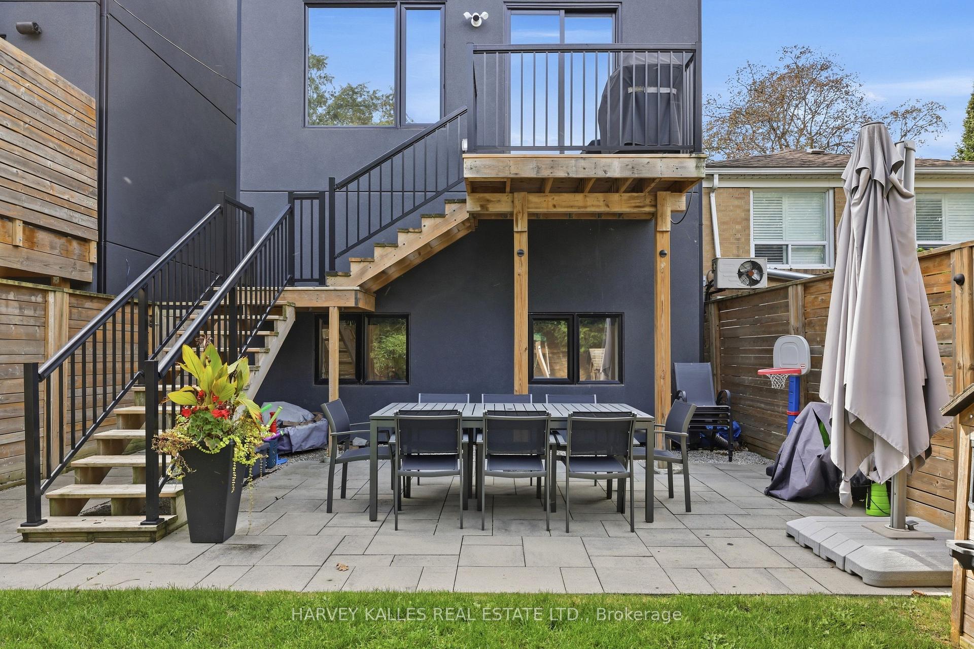 Photo 37 of 57 Roseneath Gardens, Toronto, Oakwood Village — HOMEH
