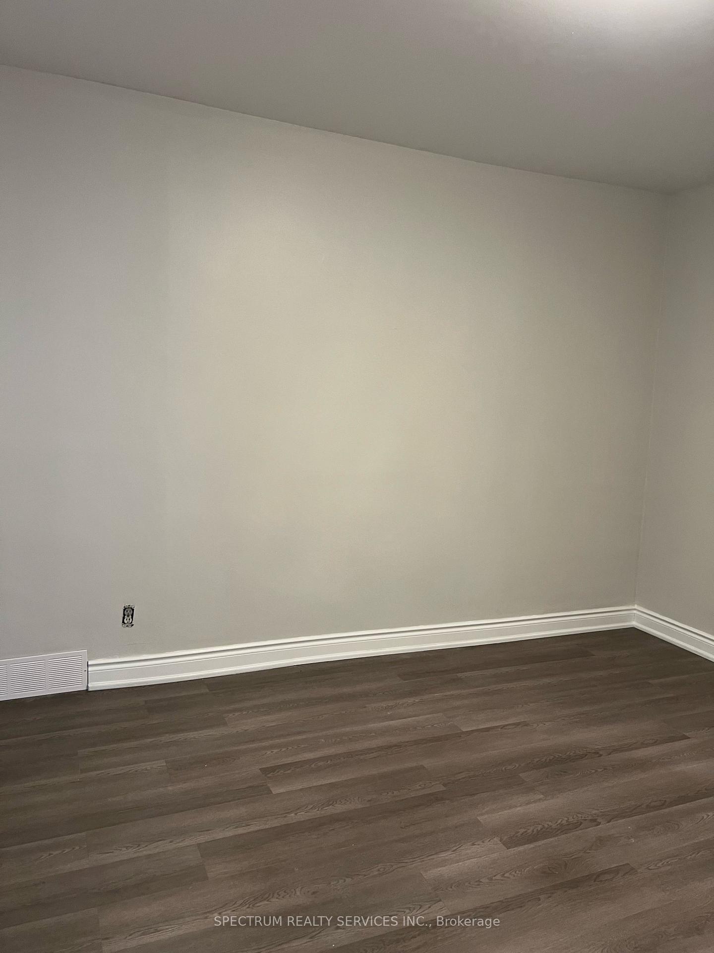Photo 30 of Unit 2, 161 Rothsay Avenue, Hamilton, Delta — HOMEH