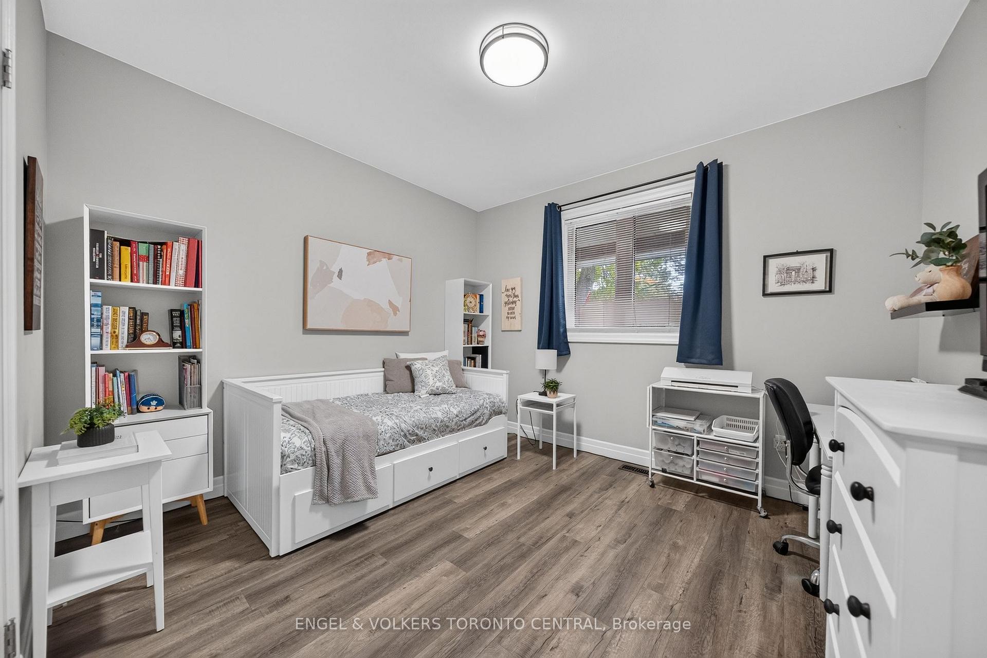 Photo 23 of 335 Turnberry Street, Huron East, Brussels — HOMEH