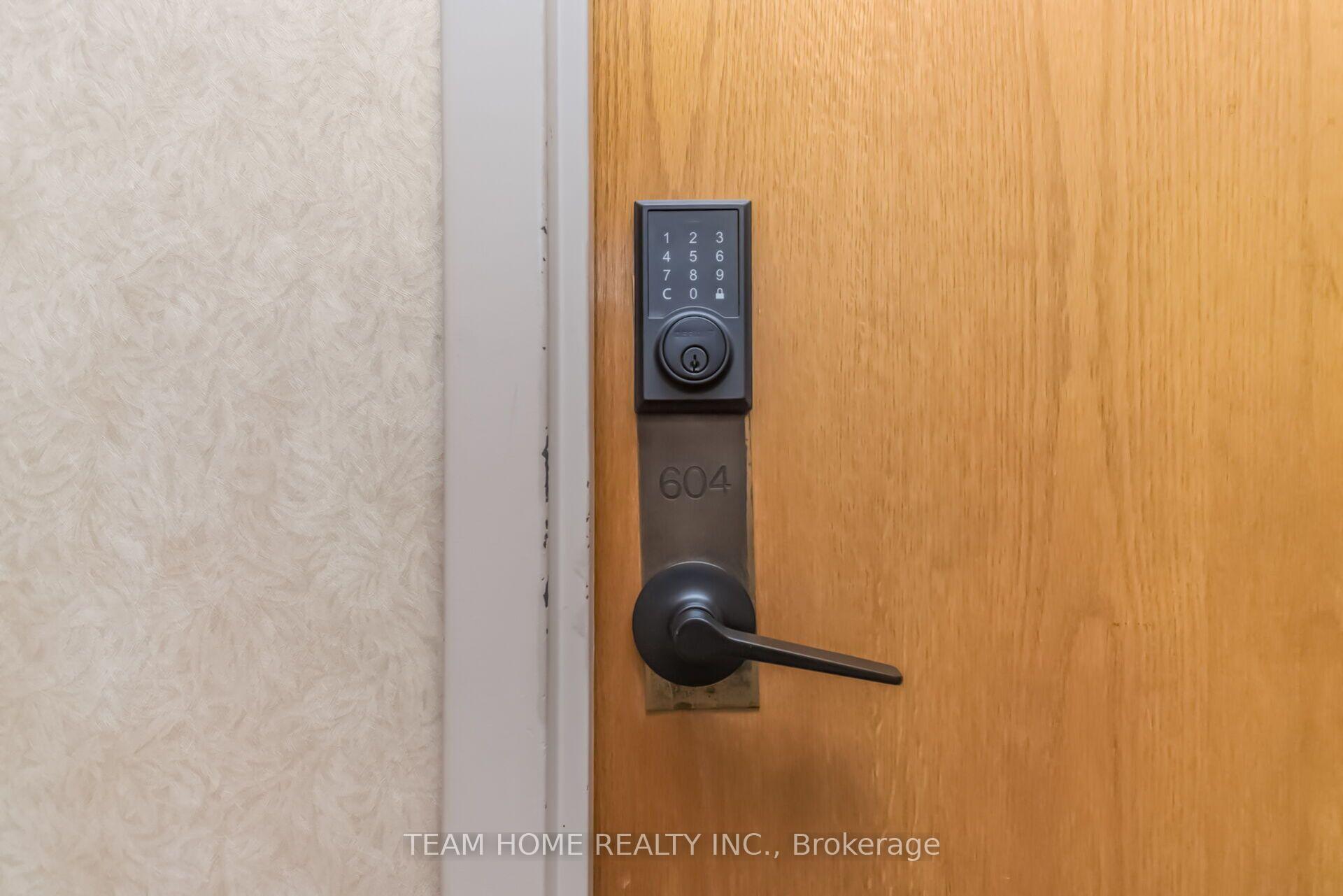 Photo 12 of Unit 604, 300 Webb Drive, Mississauga, City Centre — HOMEH