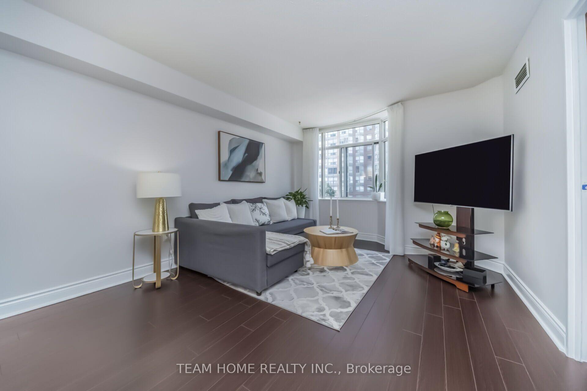 Photo 17 of Unit 604, 300 Webb Drive, Mississauga, City Centre — HOMEH