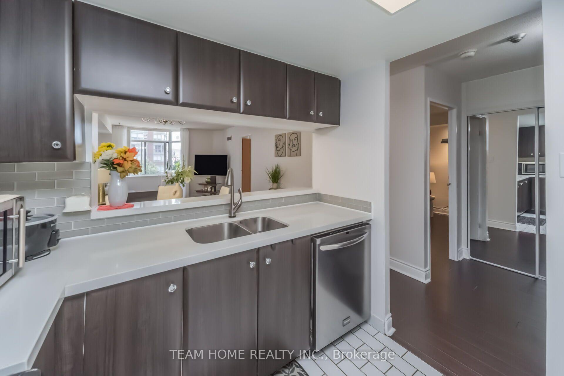 Photo 26 of Unit 604, 300 Webb Drive, Mississauga, City Centre — HOMEH