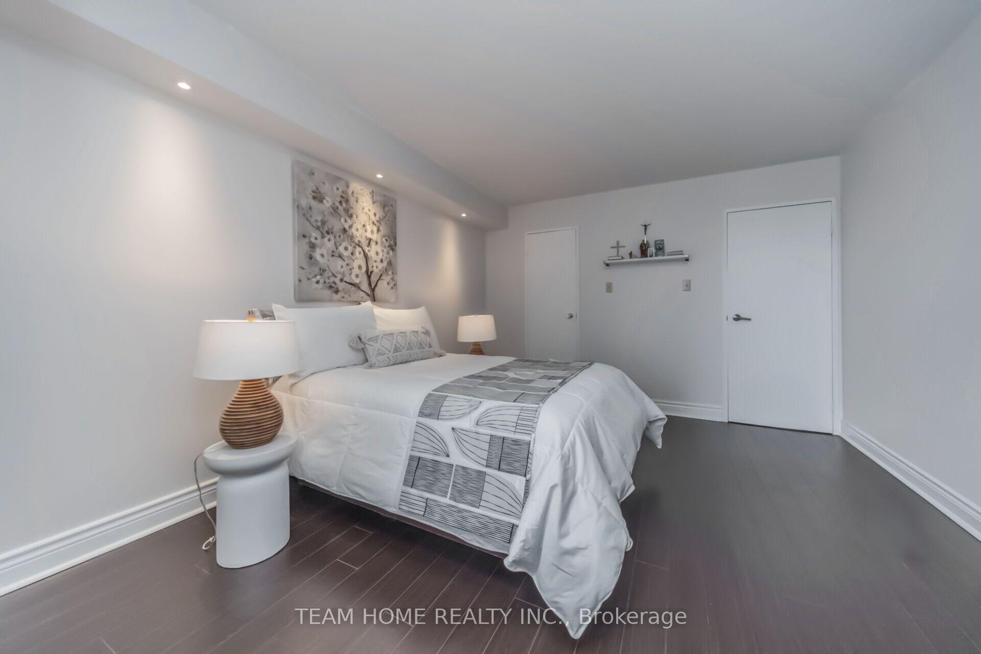 Photo 28 of Unit 604, 300 Webb Drive, Mississauga, City Centre — HOMEH