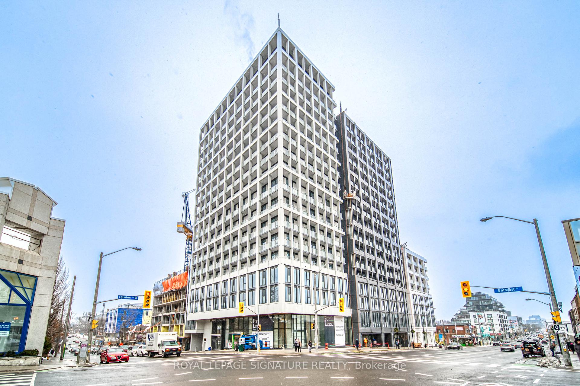 Photo 2 of Unit 807, 2020 Bathurst Street, Toronto, Humewood-Cedarvale — HOMEH