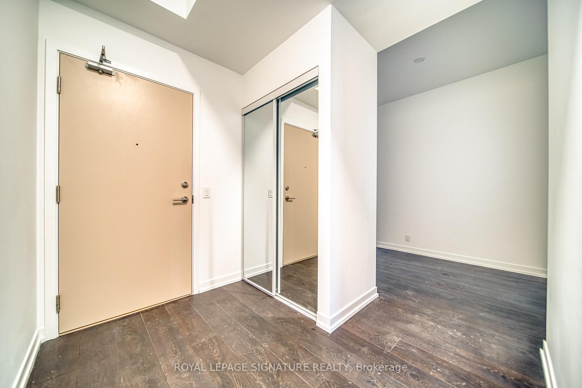 Photo 4 of Unit 807, 2020 Bathurst Street, Toronto, Humewood-Cedarvale — HOMEH
