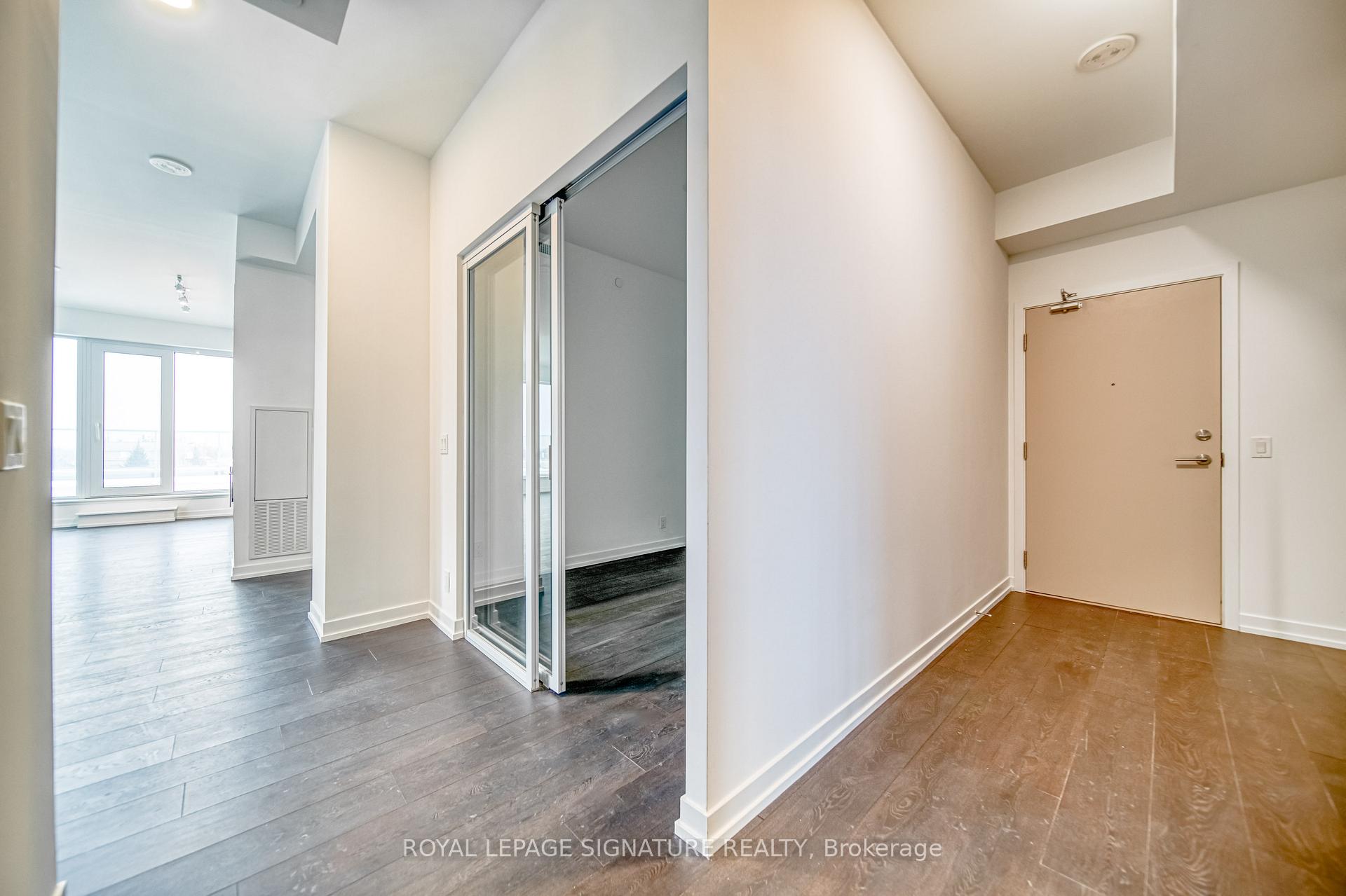 Photo 5 of Unit 807, 2020 Bathurst Street, Toronto, Humewood-Cedarvale — HOMEH