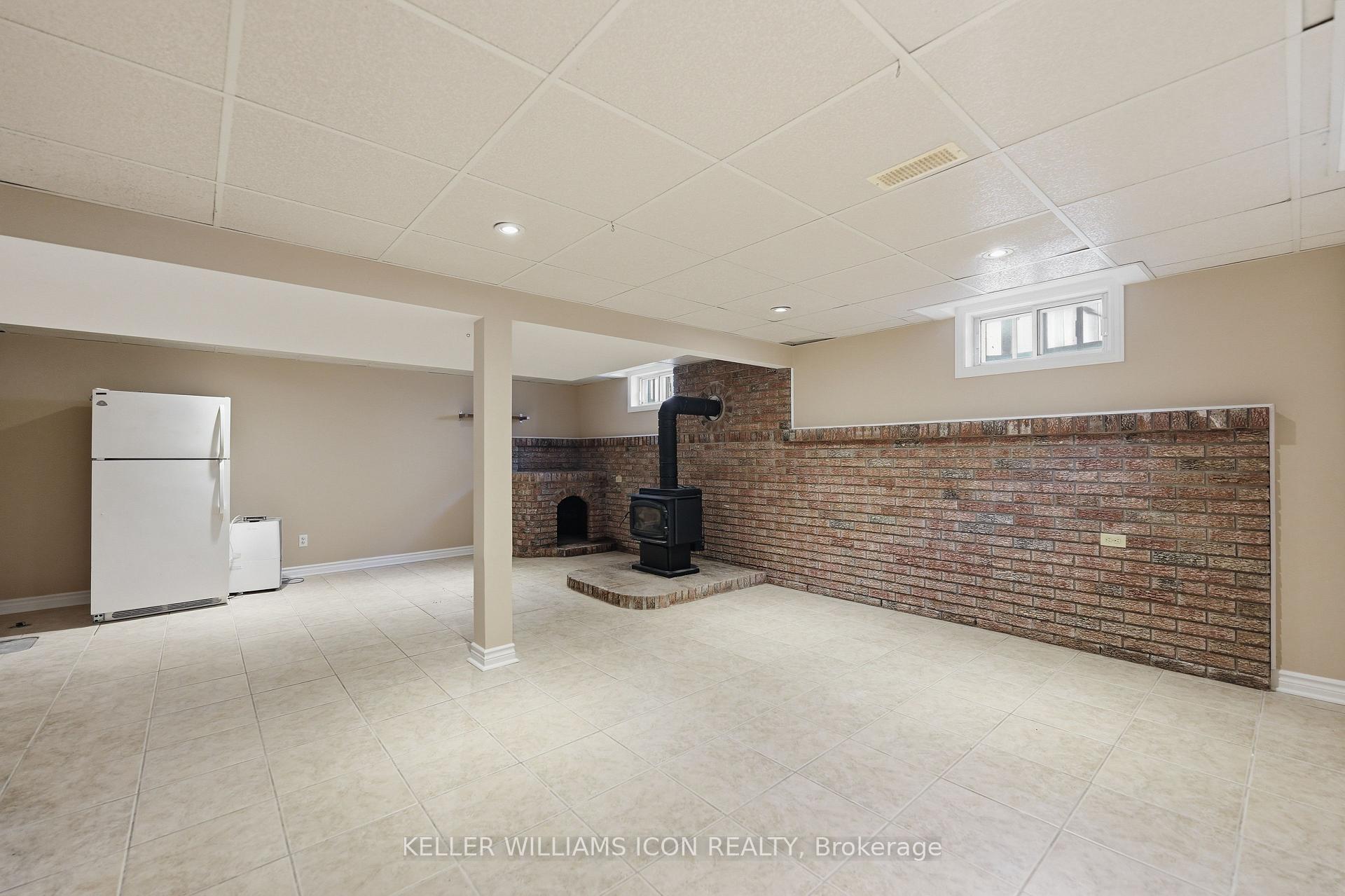 Photo 26 of 103 Harris Place, Ottawa, Meadowlands/St. Claire Gardens — HOMEH