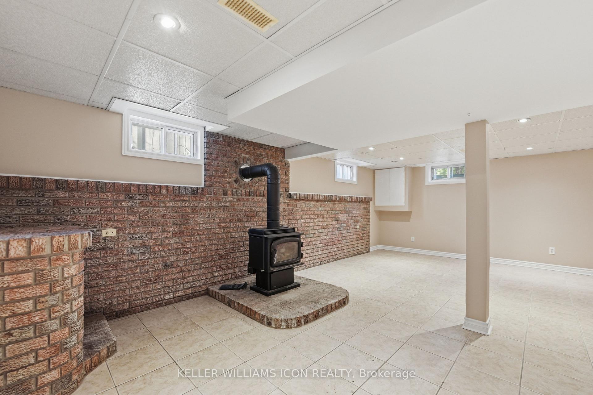 Photo 28 of 103 Harris Place, Ottawa, Meadowlands/St. Claire Gardens — HOMEH