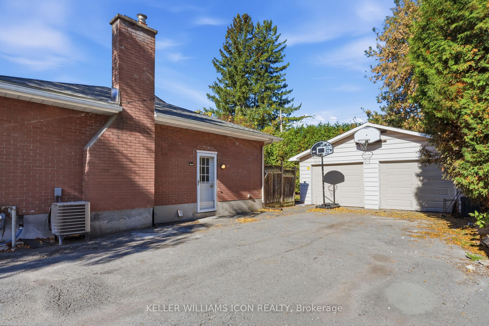 Photo 32 of 103 Harris Place, Ottawa, Meadowlands/St. Claire Gardens — HOMEH
