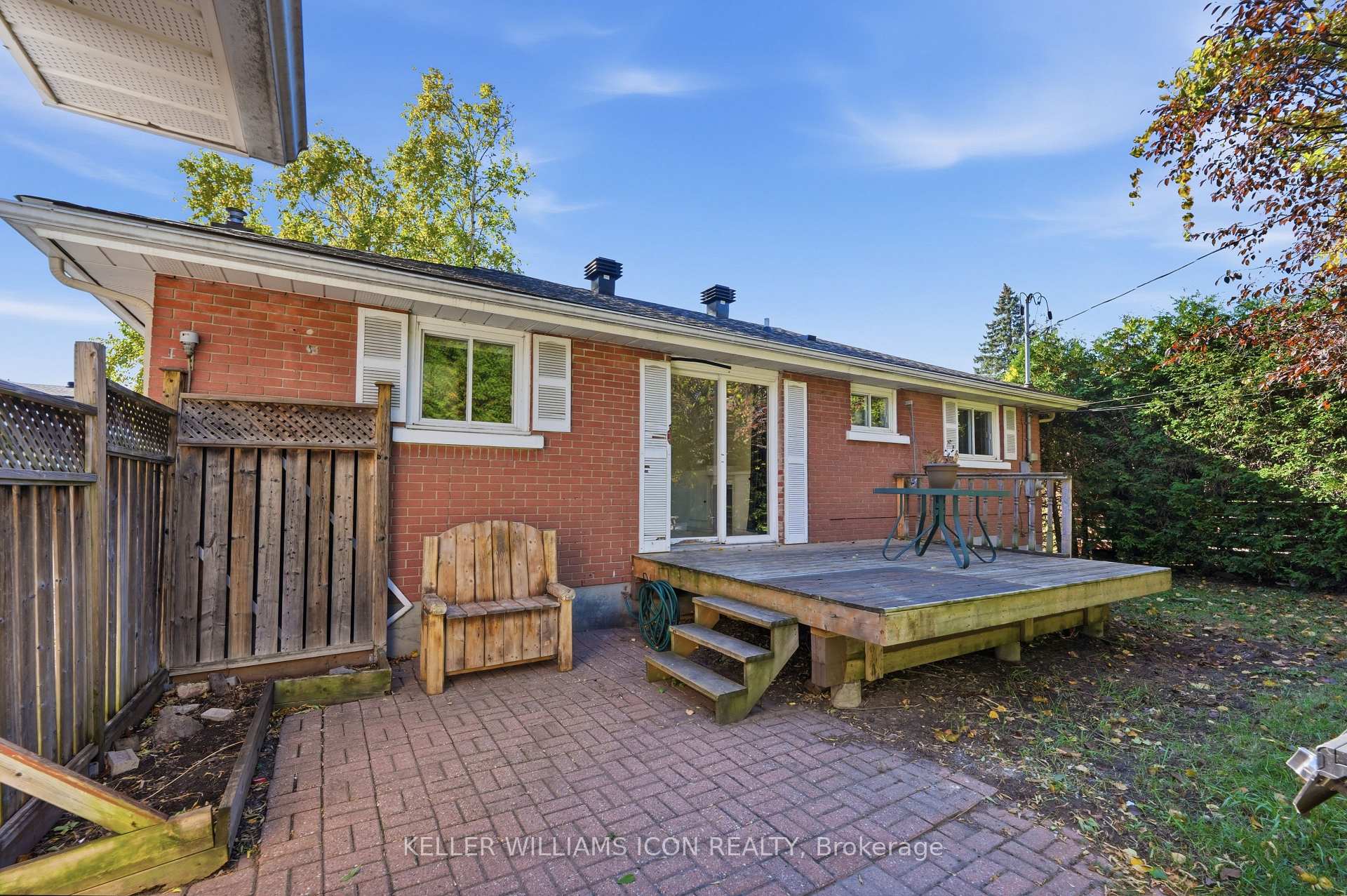 Photo 33 of 103 Harris Place, Ottawa, Meadowlands/St. Claire Gardens — HOMEH