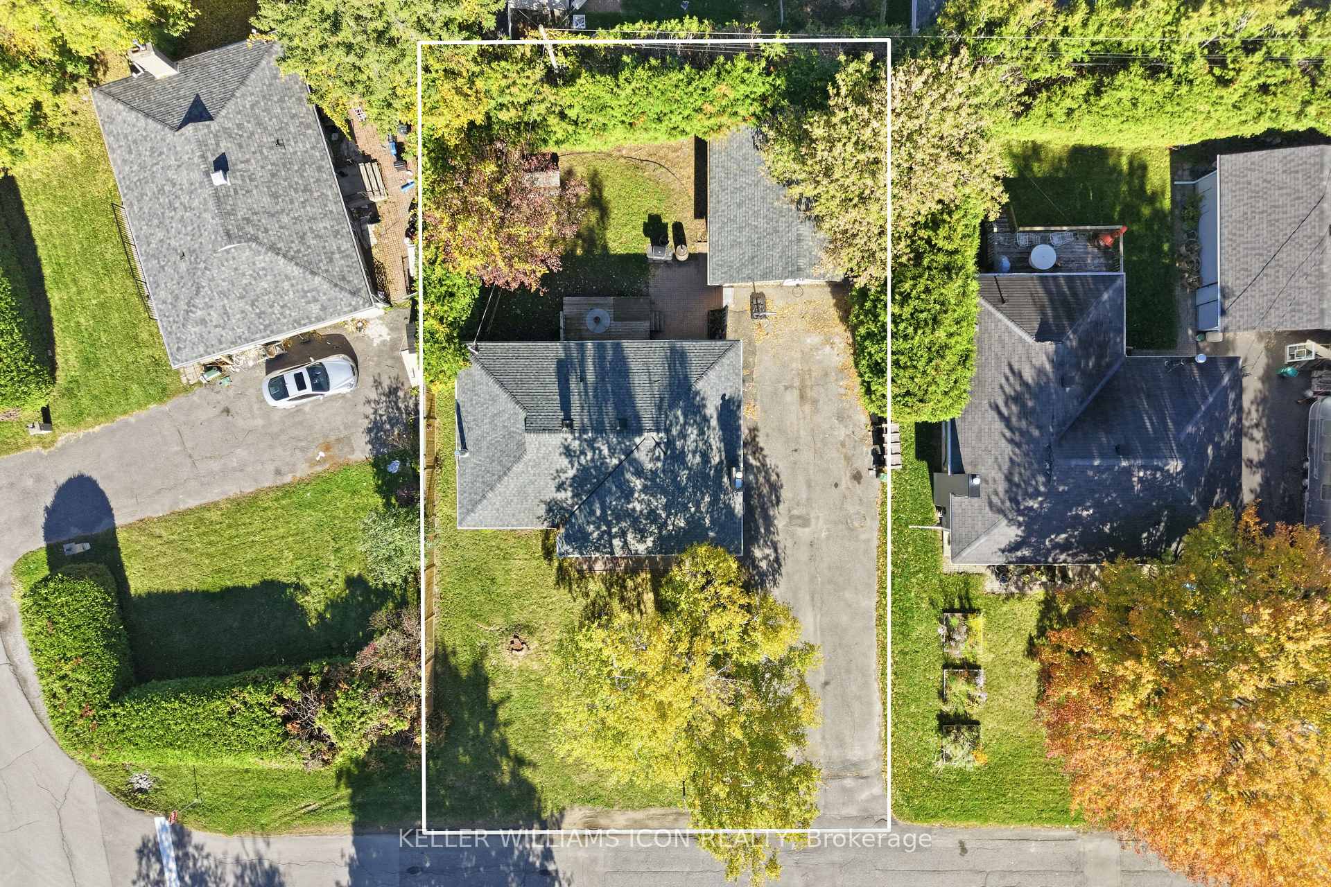 Photo 36 of 103 Harris Place, Ottawa, Meadowlands/St. Claire Gardens — HOMEH