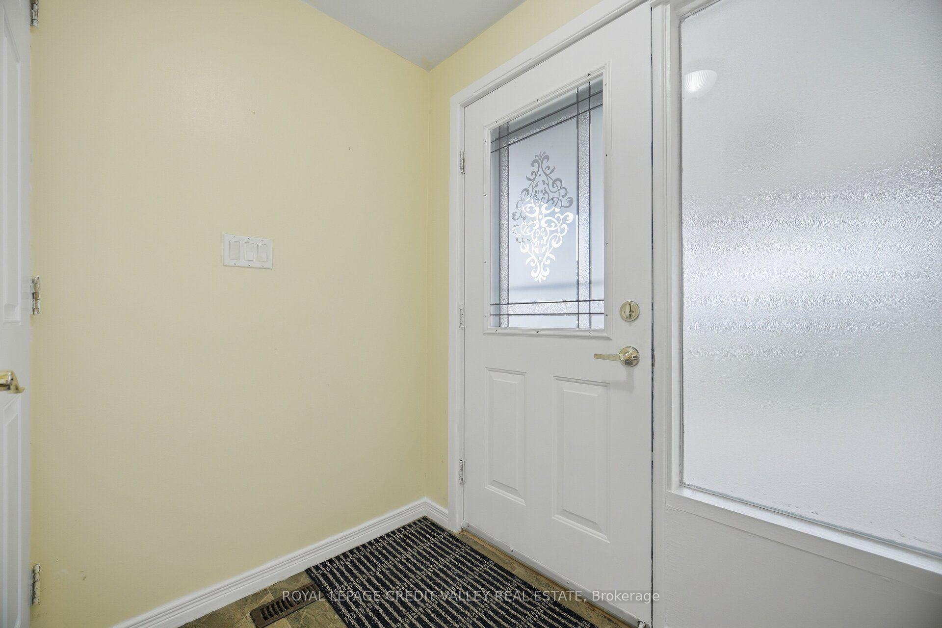 Photo 5 of 58 Glenforest Road, Brampton, Northgate — HOMEH