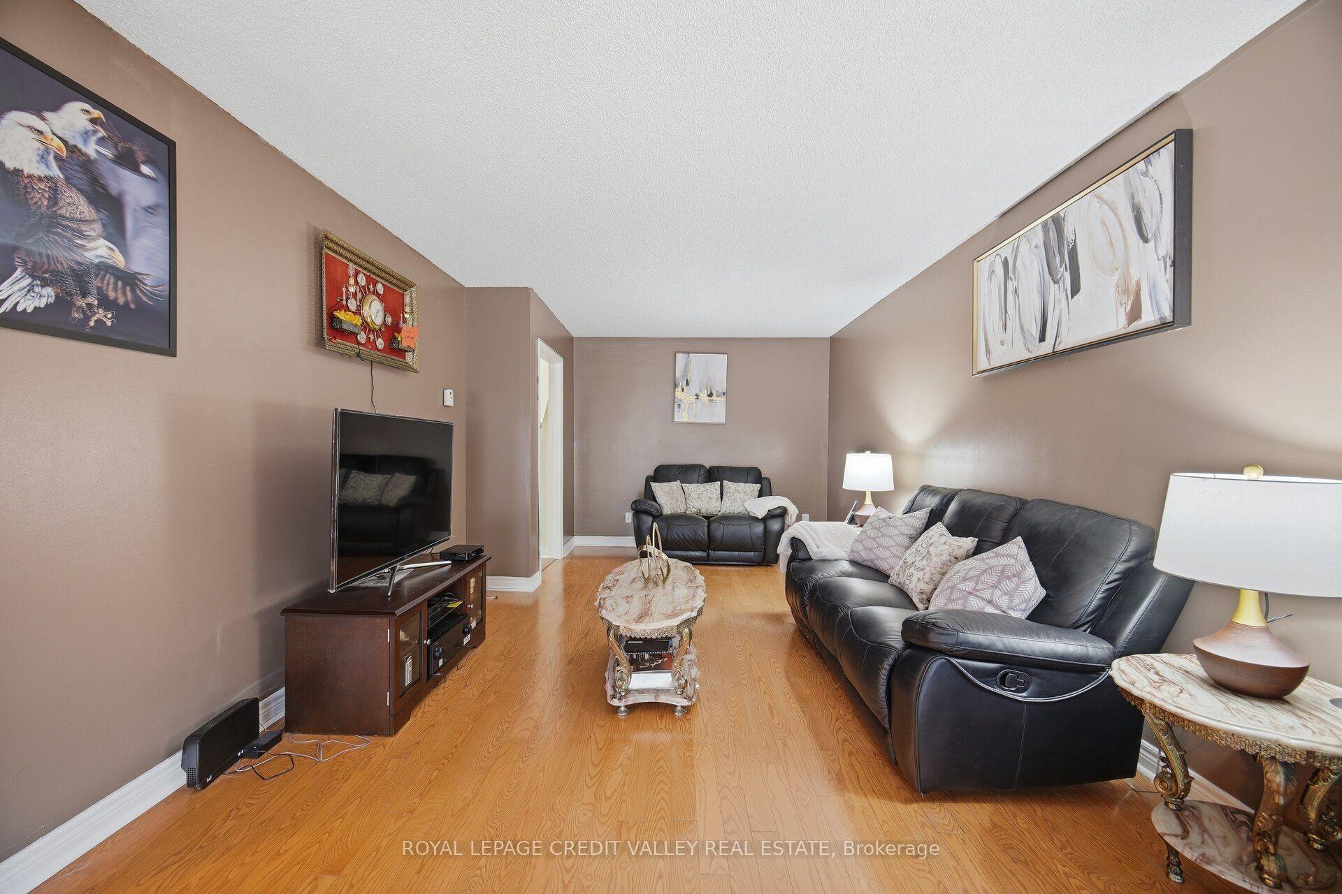 Photo 8 of 58 Glenforest Road, Brampton, Northgate — HOMEH