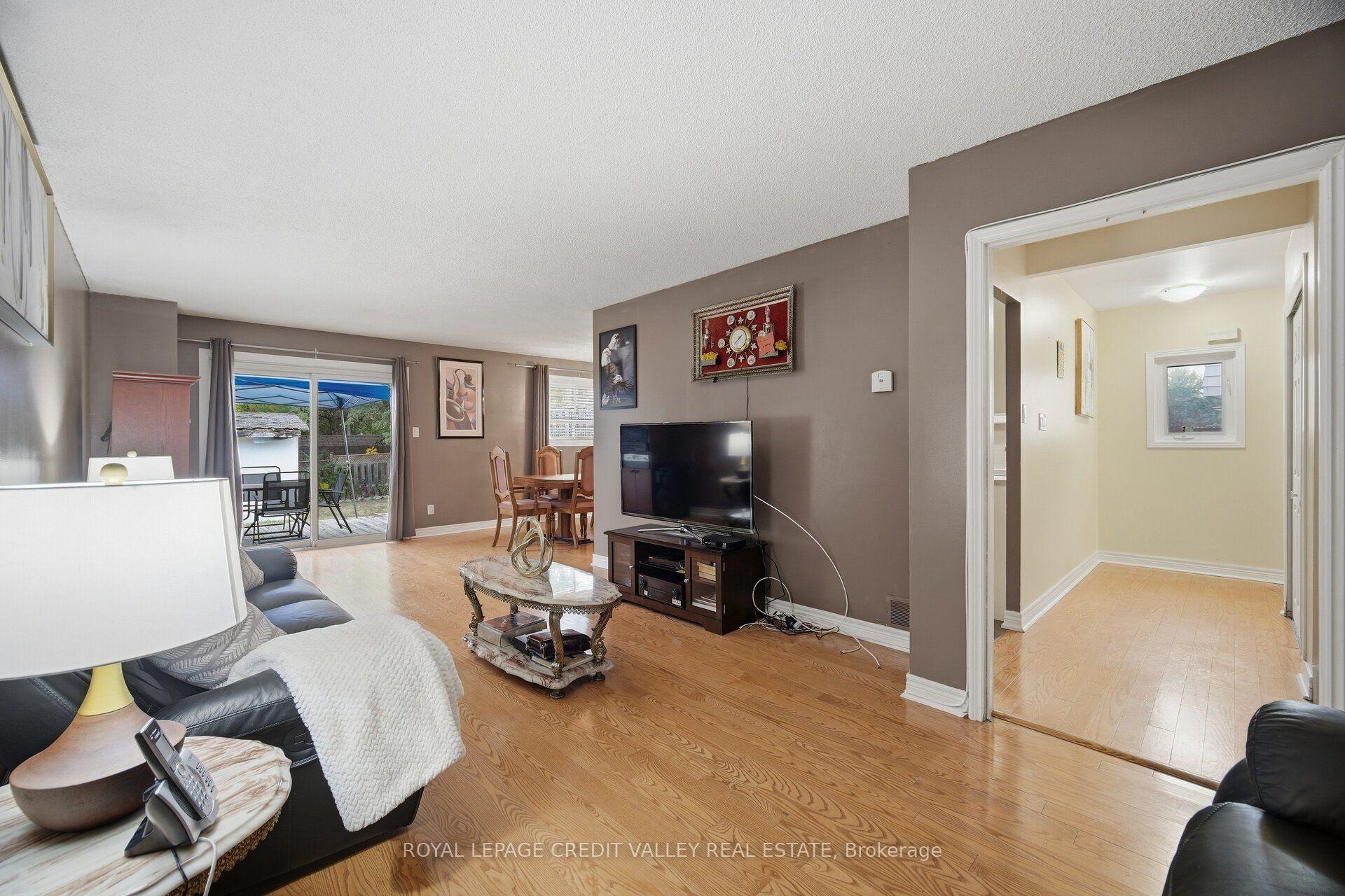 Photo 11 of 58 Glenforest Road, Brampton, Northgate — HOMEH