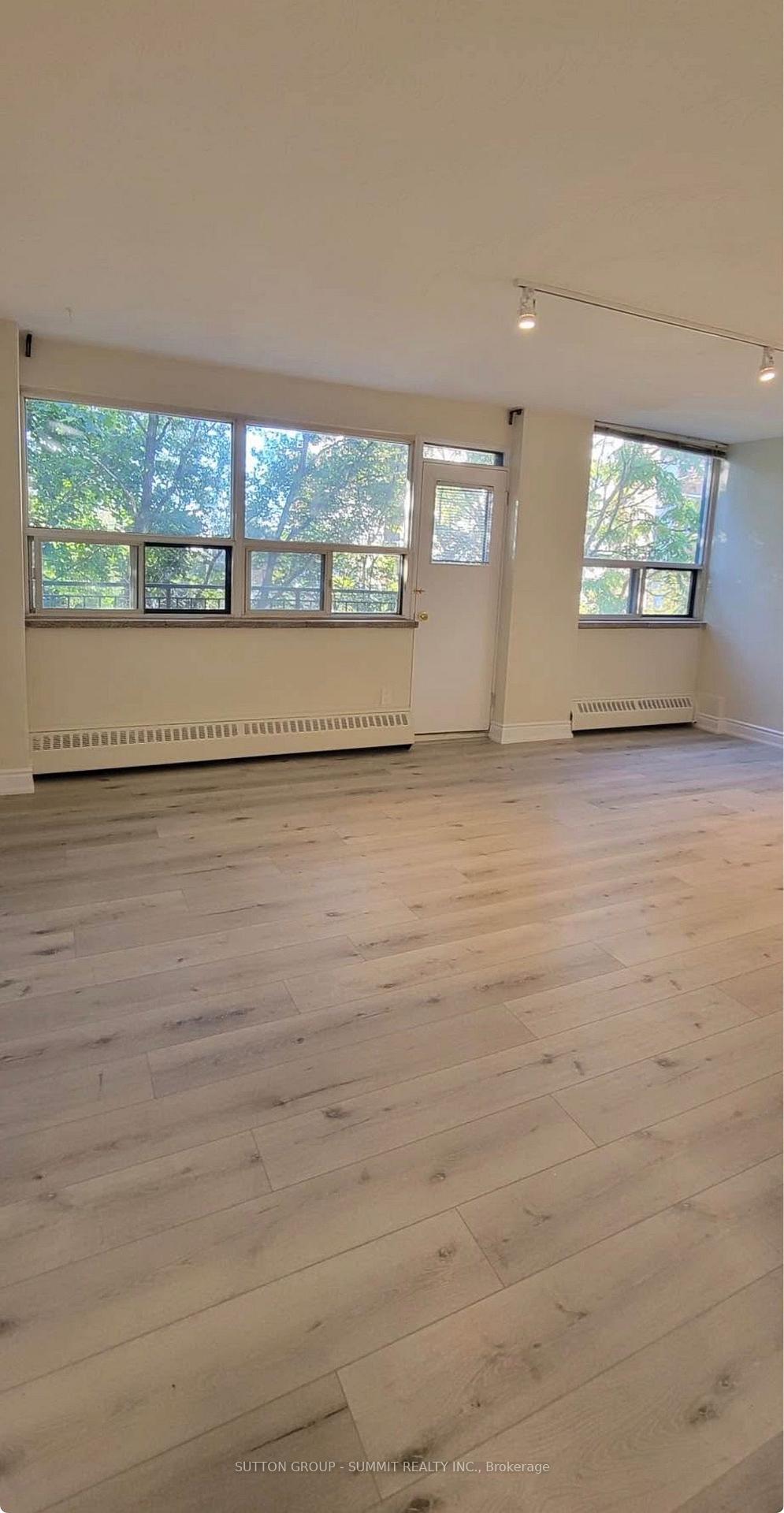 Photo 4 of Unit 302, 105 Raglan Avenue, Toronto, Humewood-Cedarvale — HOMEH