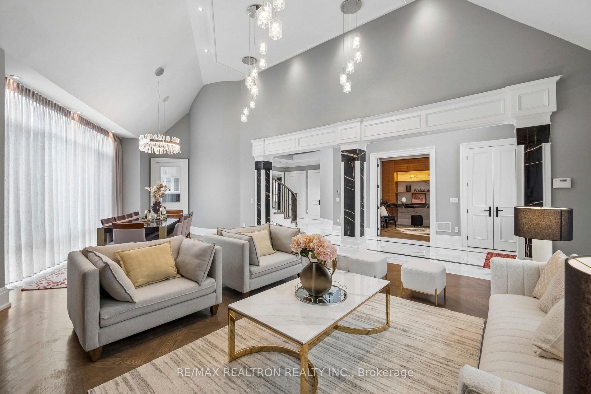Photo 12 of 12 Miner Circle, Markham, Unionville — HOMEH